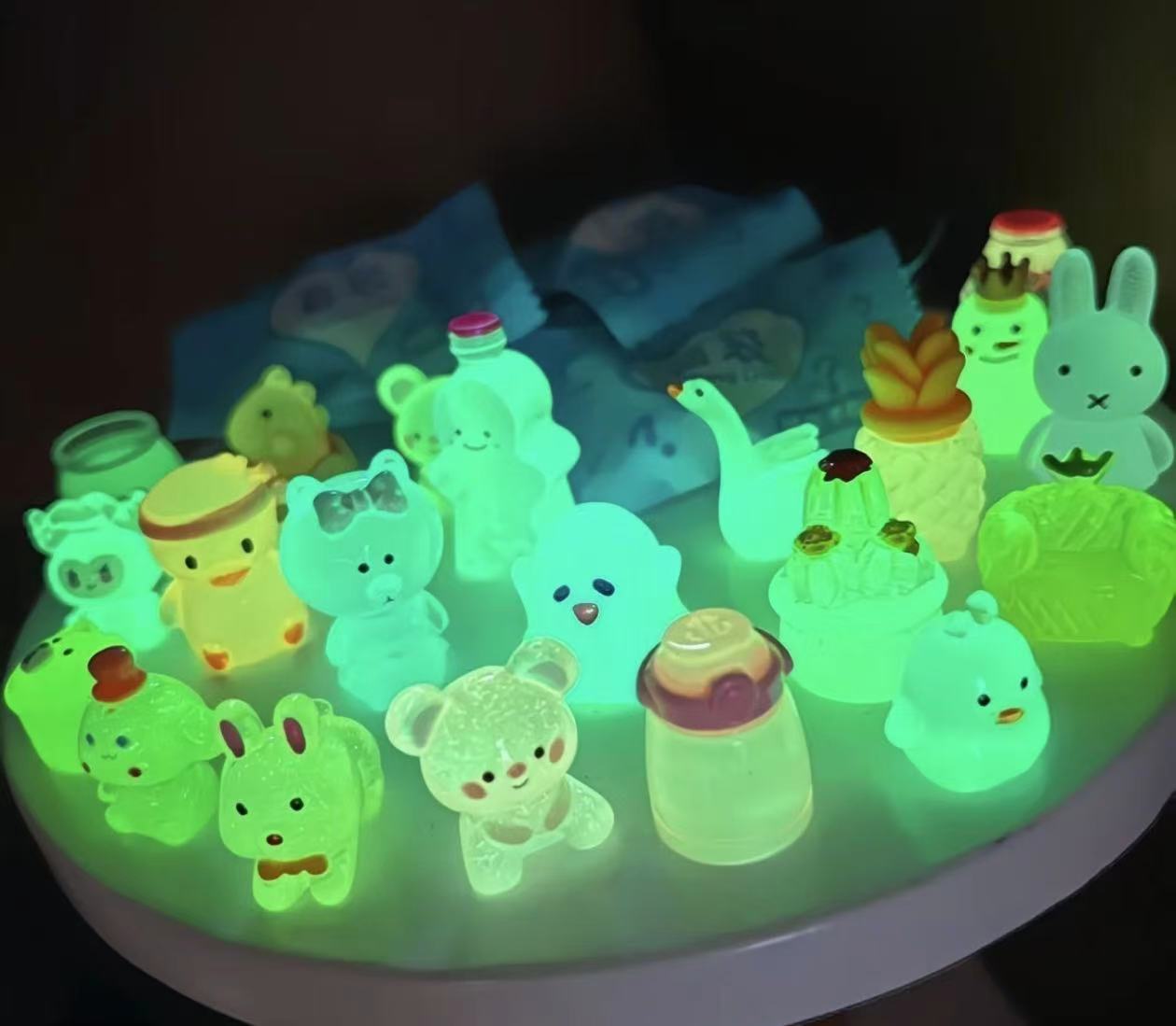 10-30-50pcs Mini Animal Surpri - đánh giá và giá Kids Toys Under $10
